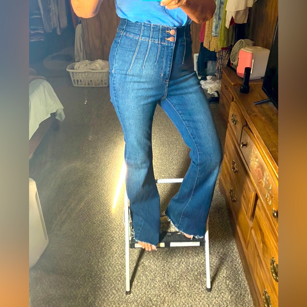 Mom jeans zip front Venus Brand jeans